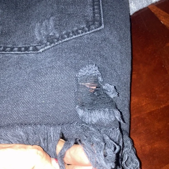 Ladies black jean skirt with pockets - Picture 11 of 11